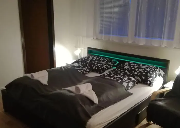 아파트 Flat3 With 2bedrooms Wifi